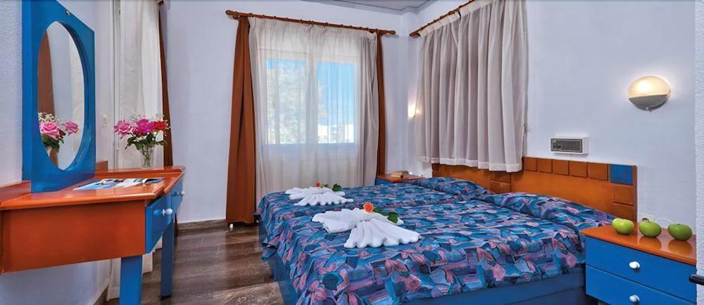Hotel Koukouras Σταλός Εξωτερικό φωτογραφία