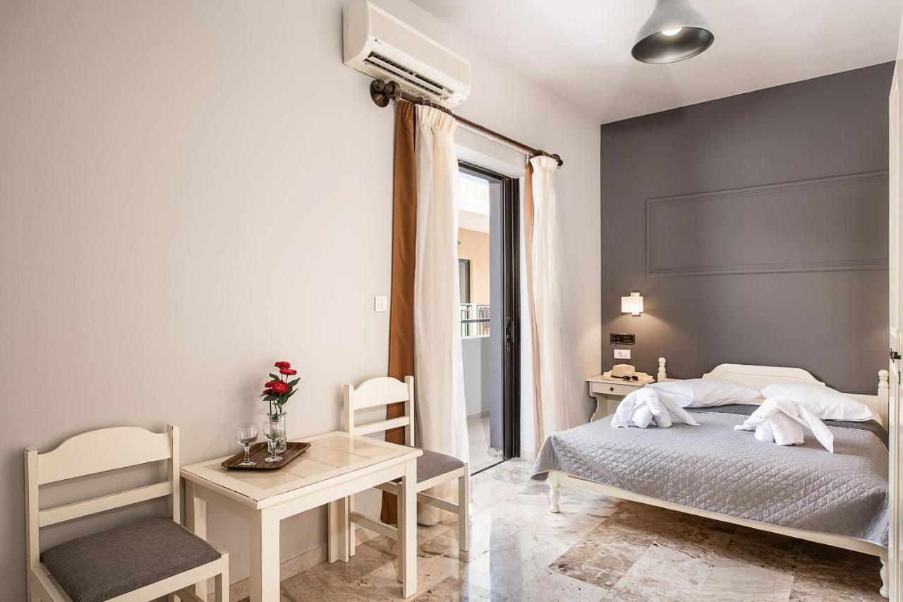 Hotel Koukouras Σταλός Εξωτερικό φωτογραφία