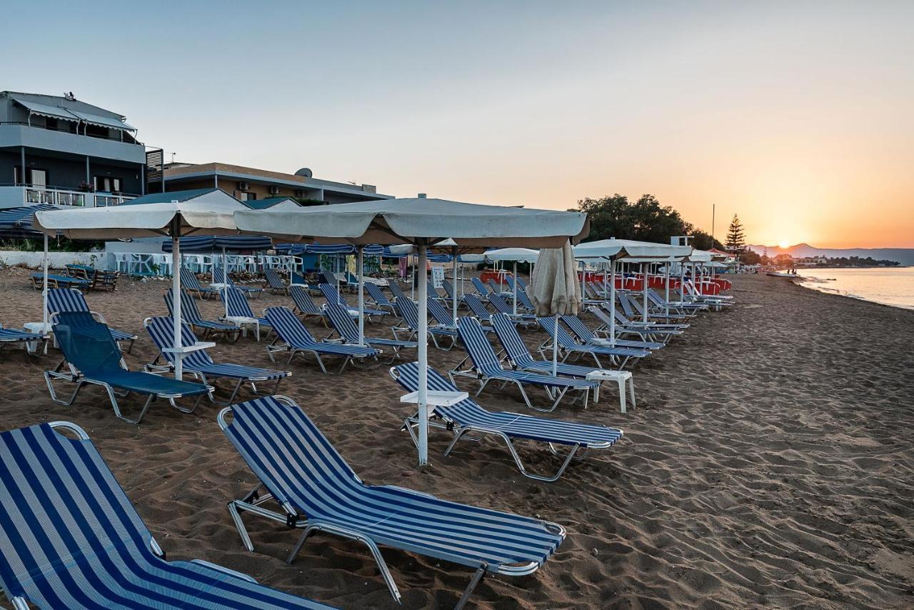 Hotel Koukouras Σταλός Εξωτερικό φωτογραφία