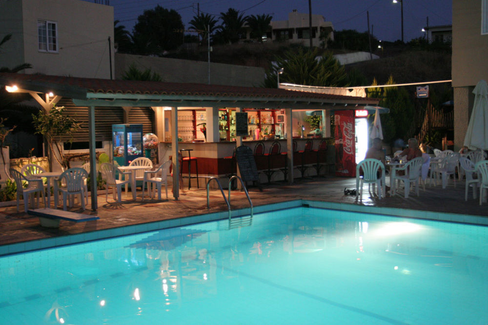 Hotel Koukouras Σταλός Εξωτερικό φωτογραφία